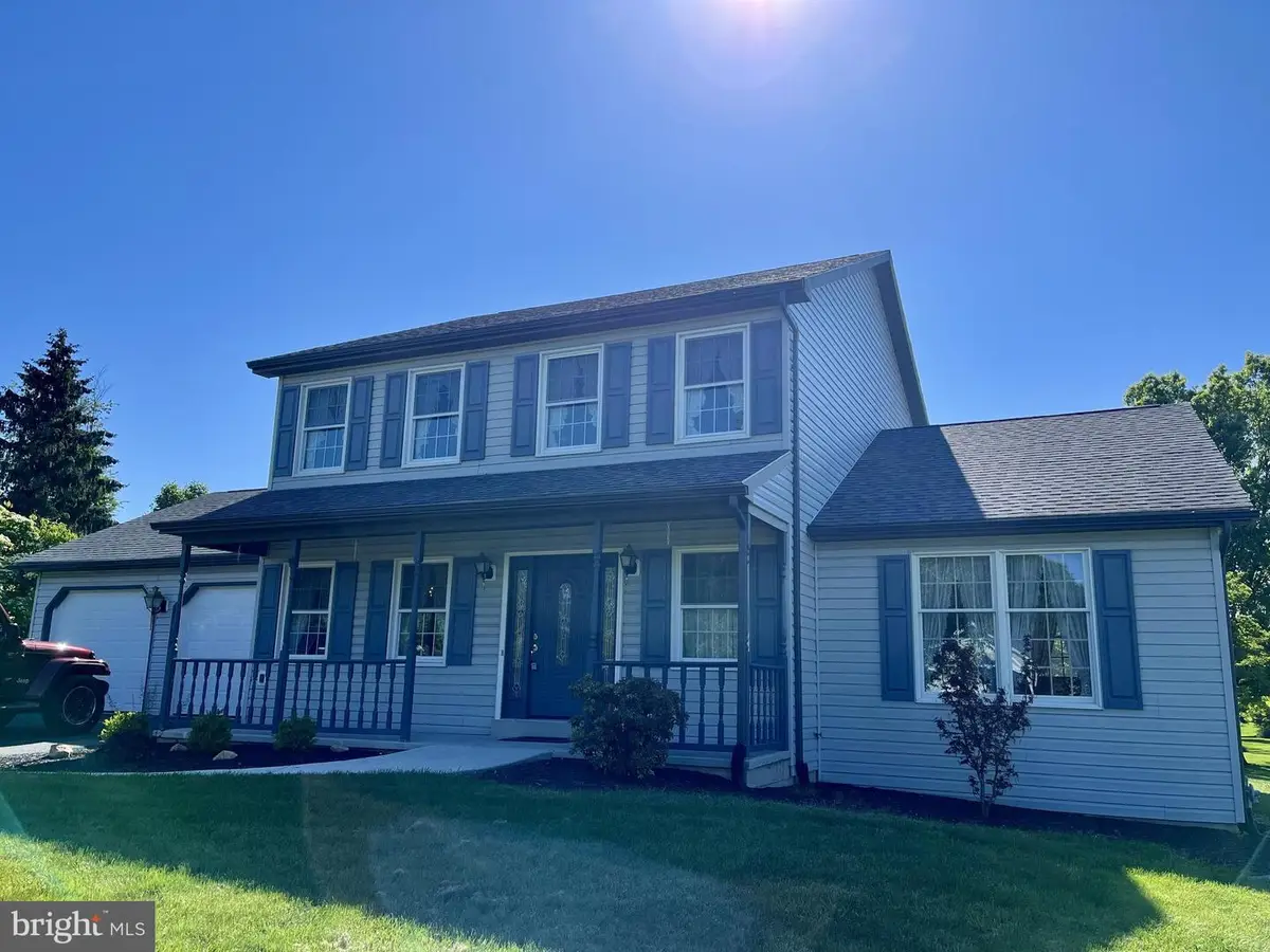 2 Auburn Circle, Boiling Springs, PA 17007 - #1