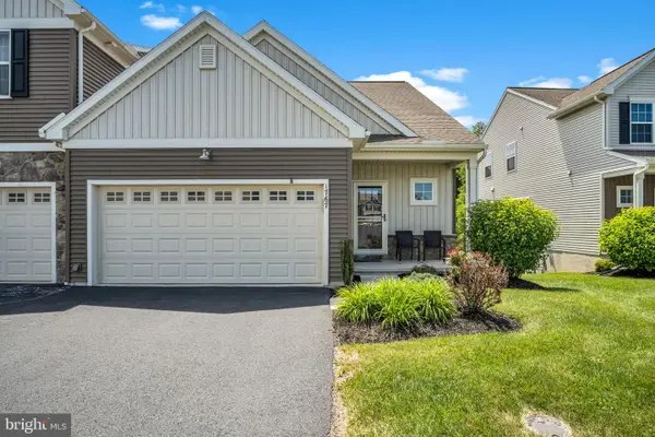 1767 Shady Lane, MECHANICSBURG, PA 17055