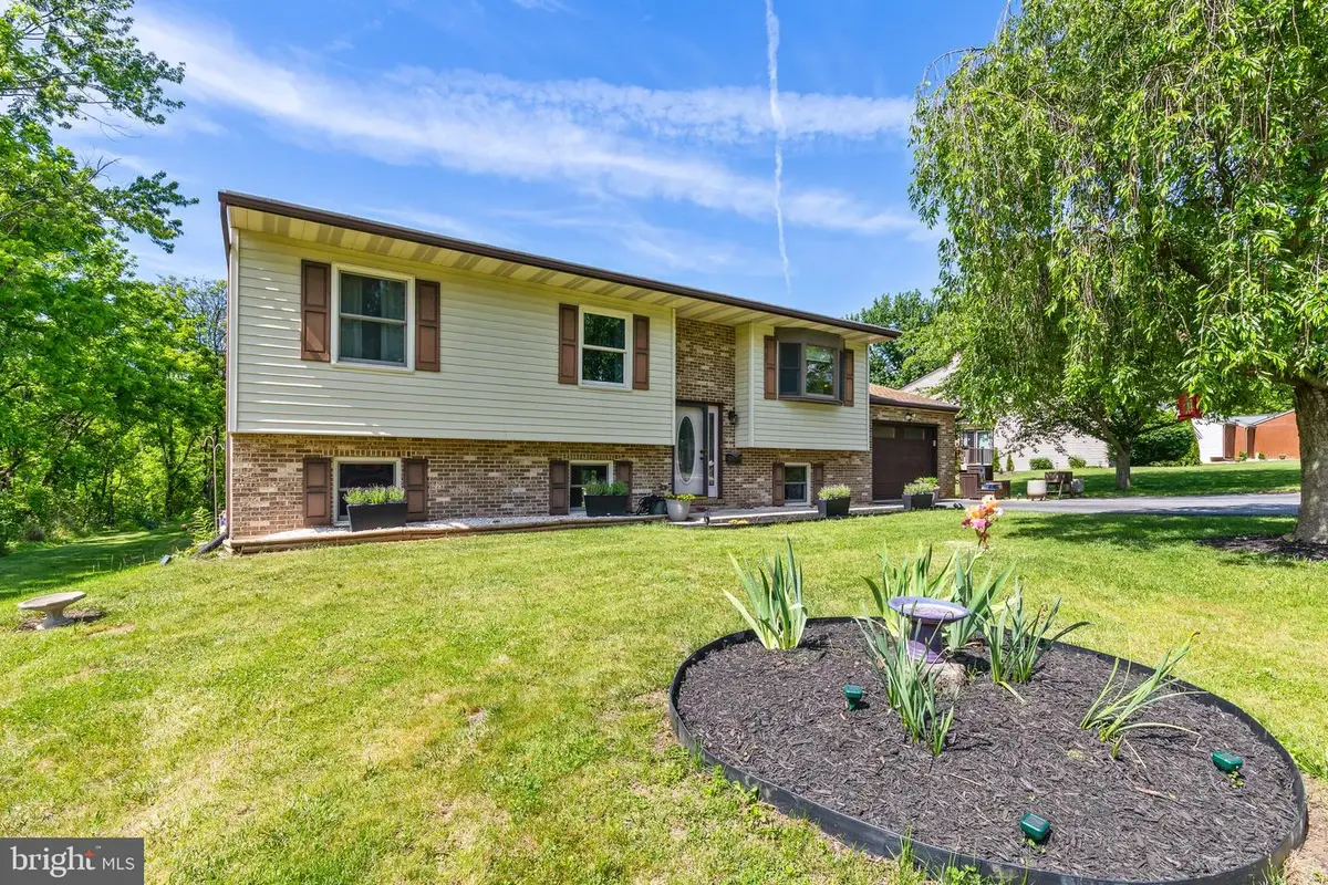 228 Woods Drive, Mechanicsburg, PA 17050 - #1