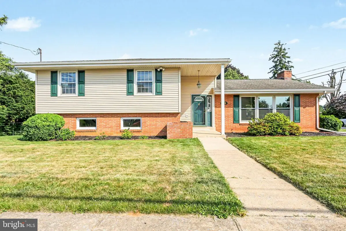 616 16th Street, New Cumberland, PA 17070 - #1