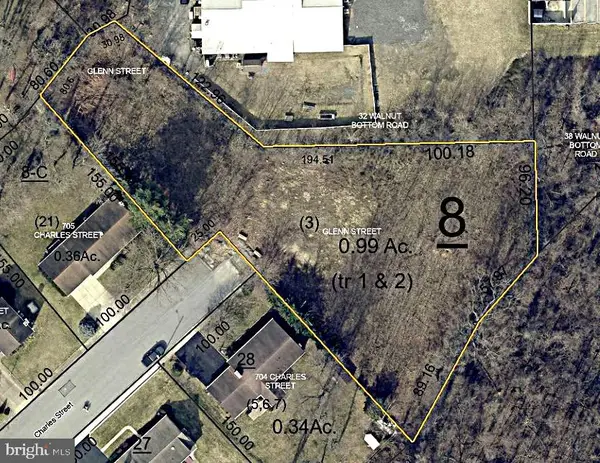 Glenn St, SHIPPENSBURG, PA 17257