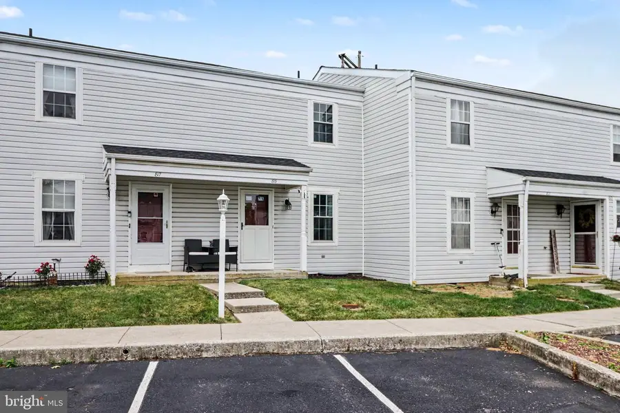 819 Old Silver Spring Rd, Mechanicsburg, PA 17055 - #2