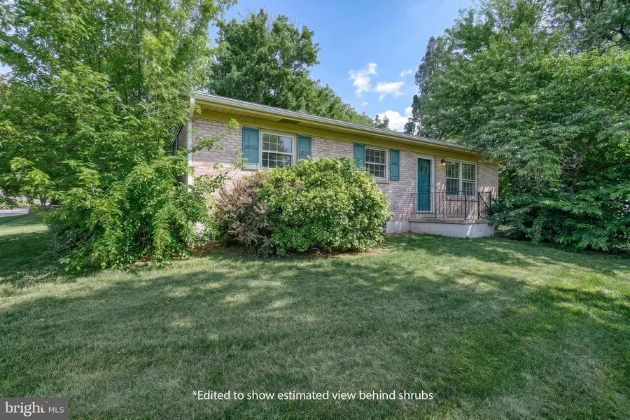 861 W Foxcroft Dr, Camp Hill, PA 17011 - #3
