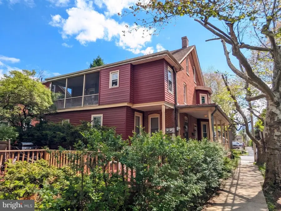 228 S West St, Carlisle, PA 17013 - #3