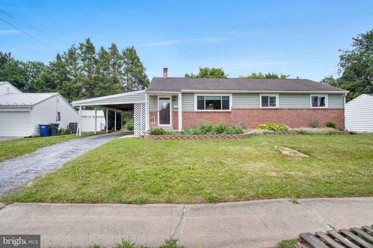 13 Rockaway Dr, Camp Hill, PA 17011 - #1