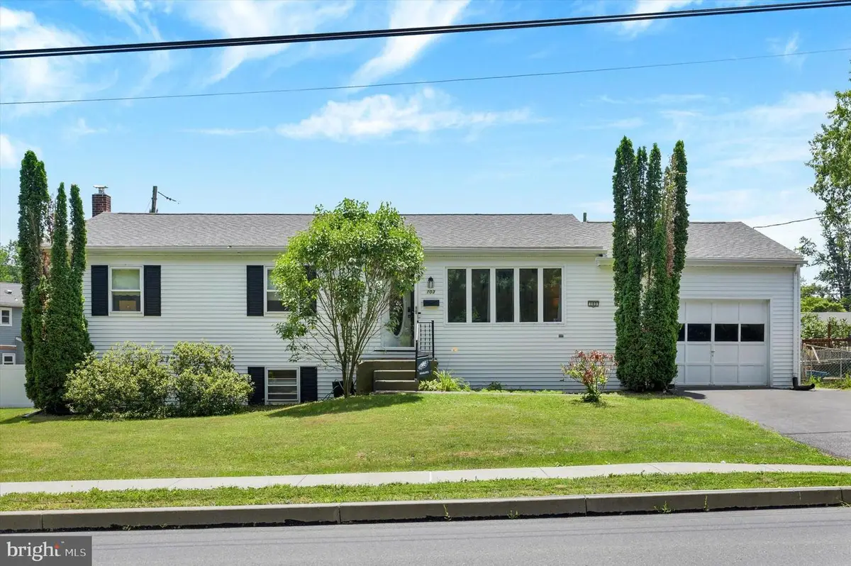 103 Kim Acres Dr, Mechanicsburg, PA 17055 - #1