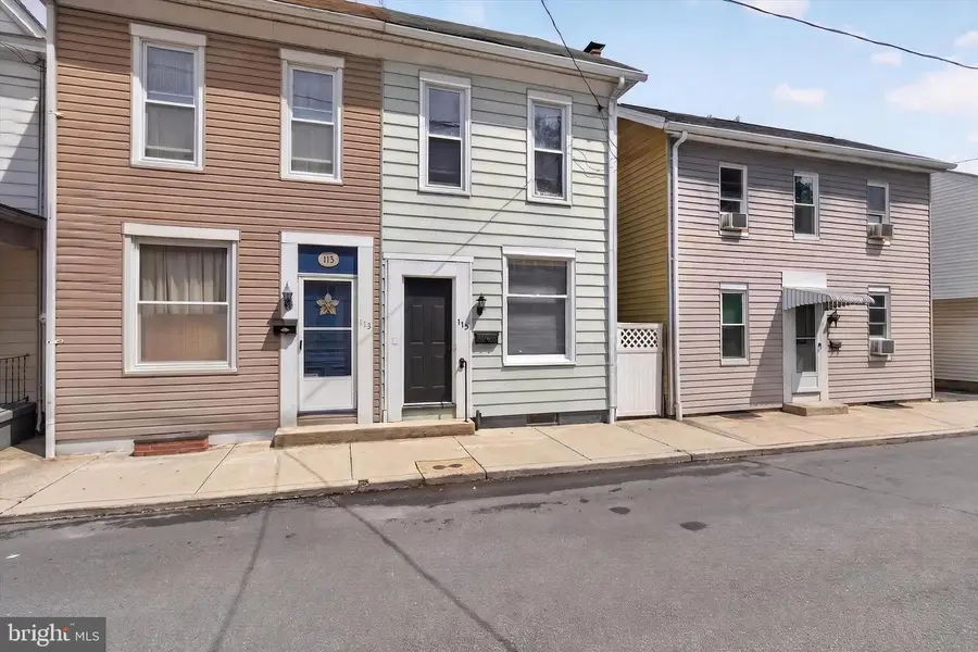 115 E Locust St, Mechanicsburg, PA 17055 - #2