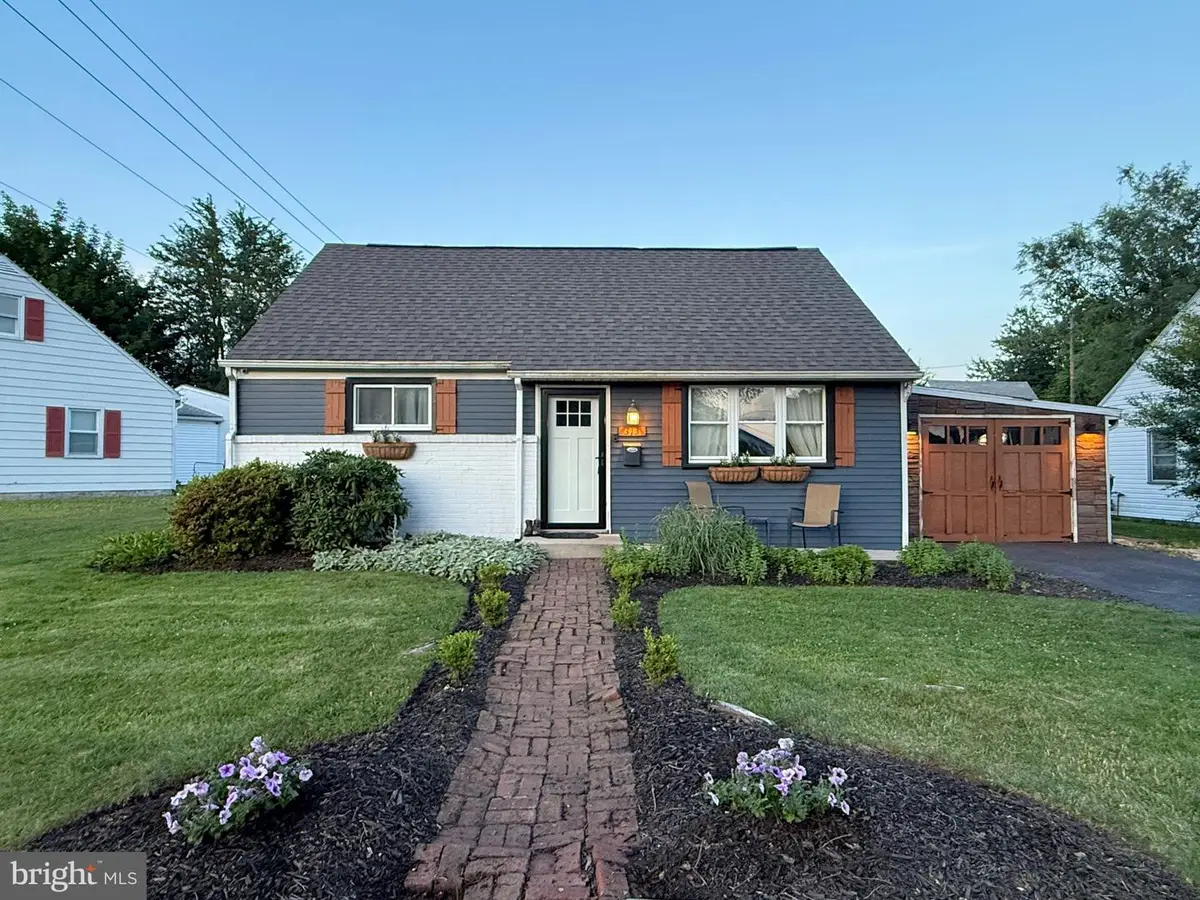 313 Charles Rd, Mechanicsburg, PA 17050 - #1