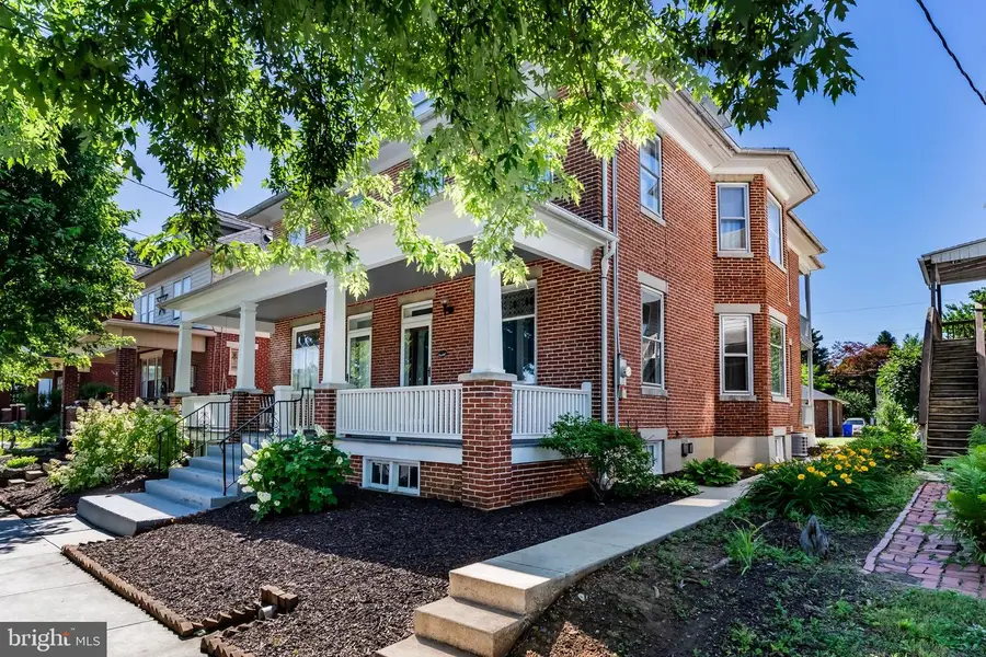 24 E Coover St, Mechanicsburg, PA 17055 - #2