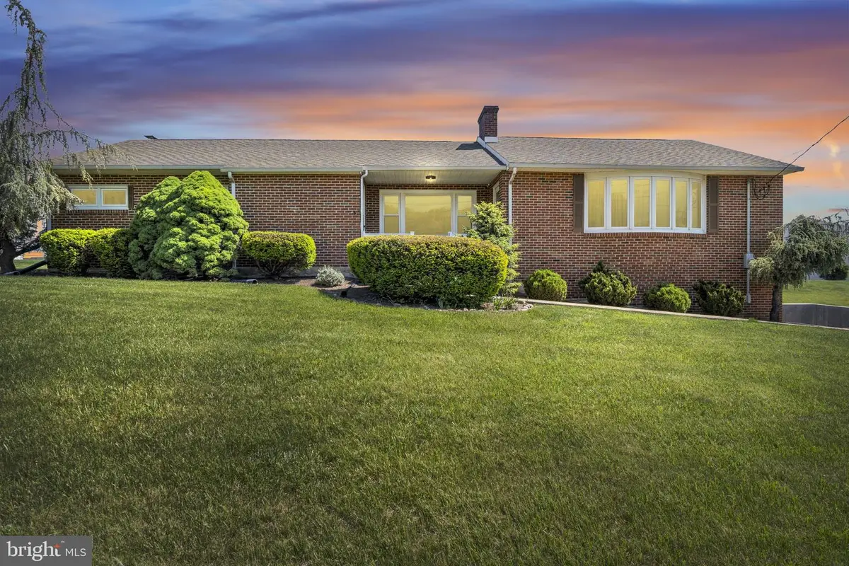 1257 Rossmoyne Rd, Mechanicsburg, PA 17055 - #1
