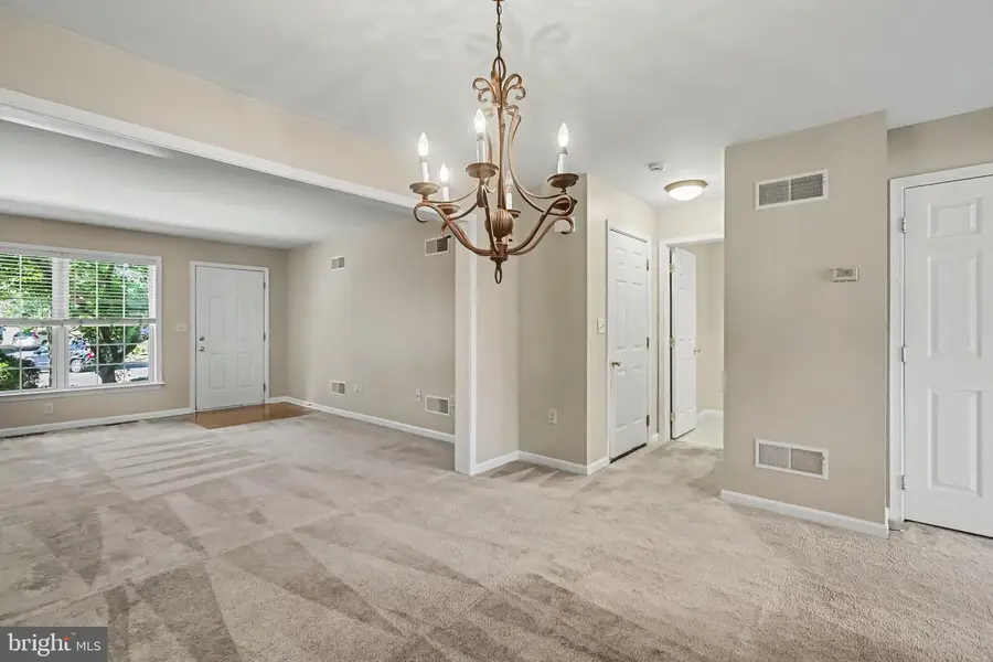 1247 Cross Creek Dr, Mechanicsburg, PA 17050 - #3