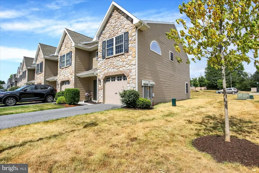 349 Melbourne Lane, Mechanicsburg, PA 17055 - #2