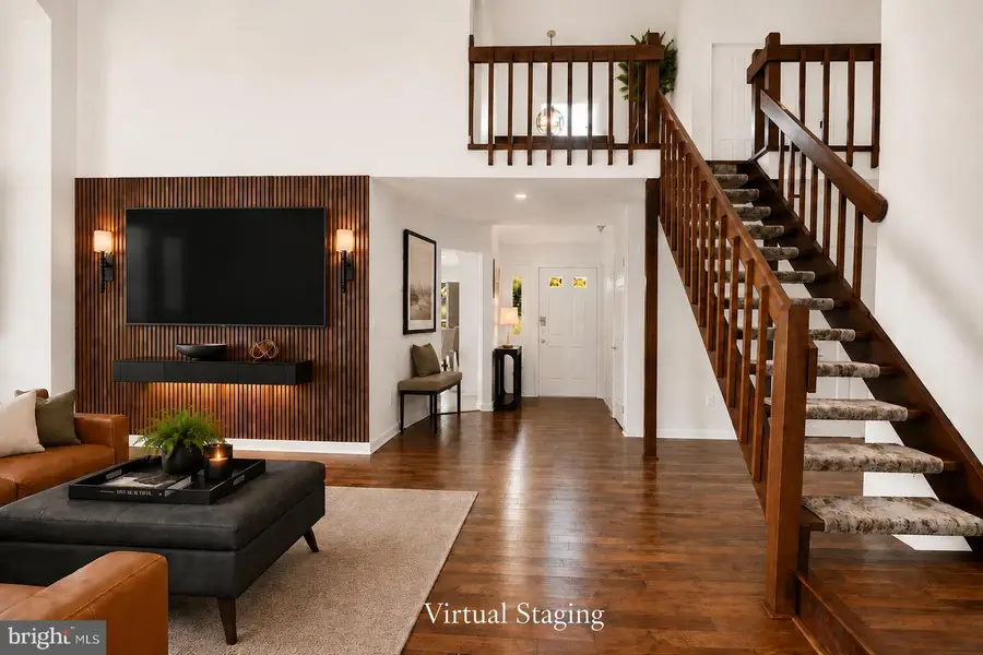 555 S 3rd St, Lemoyne, PA 17043 - #2