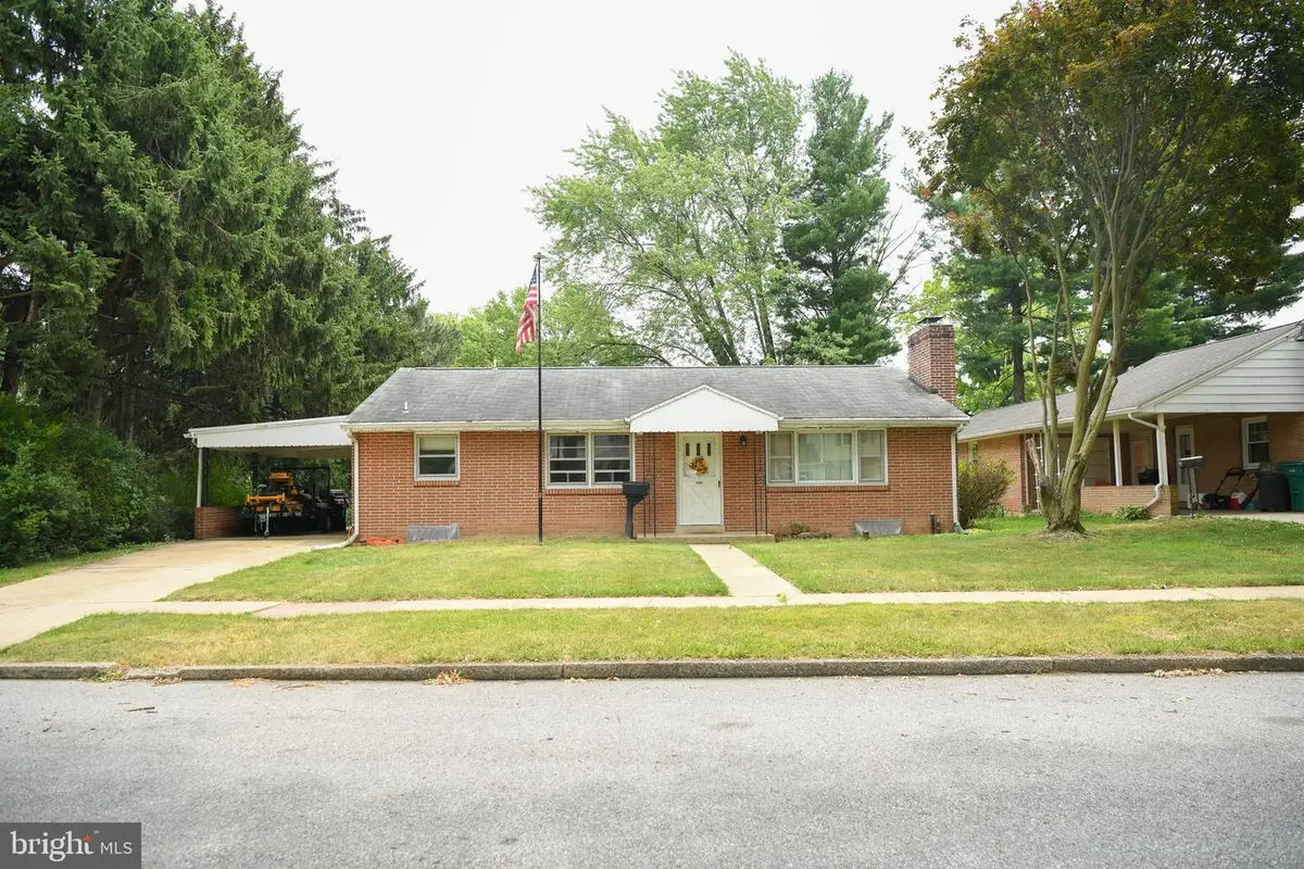 4303 Park St, Camp Hill, PA 17011 - #1