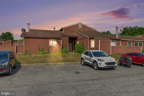223 Lee Ct, ENOLA, PA 17025