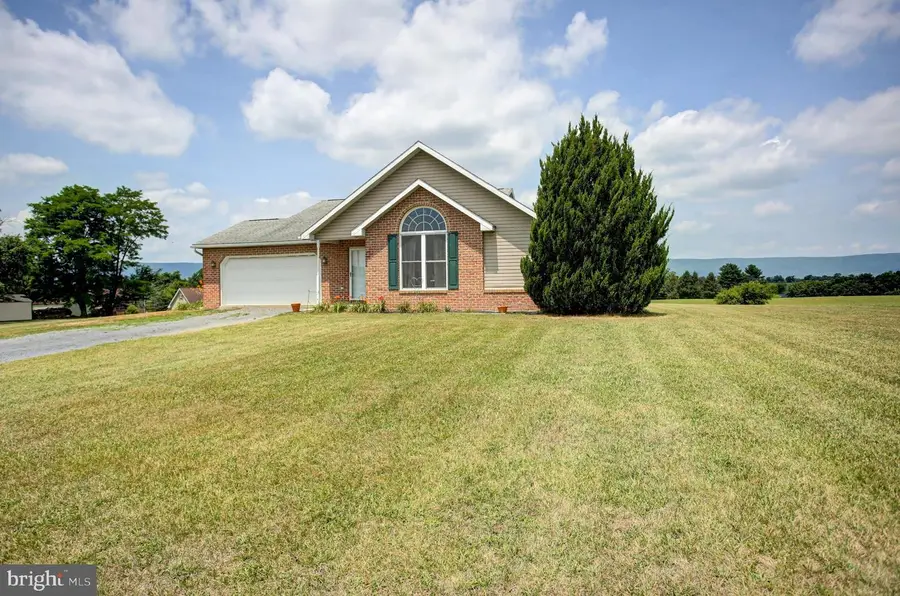 201 Curtis Avenue, Newburg, PA 17240 - #2