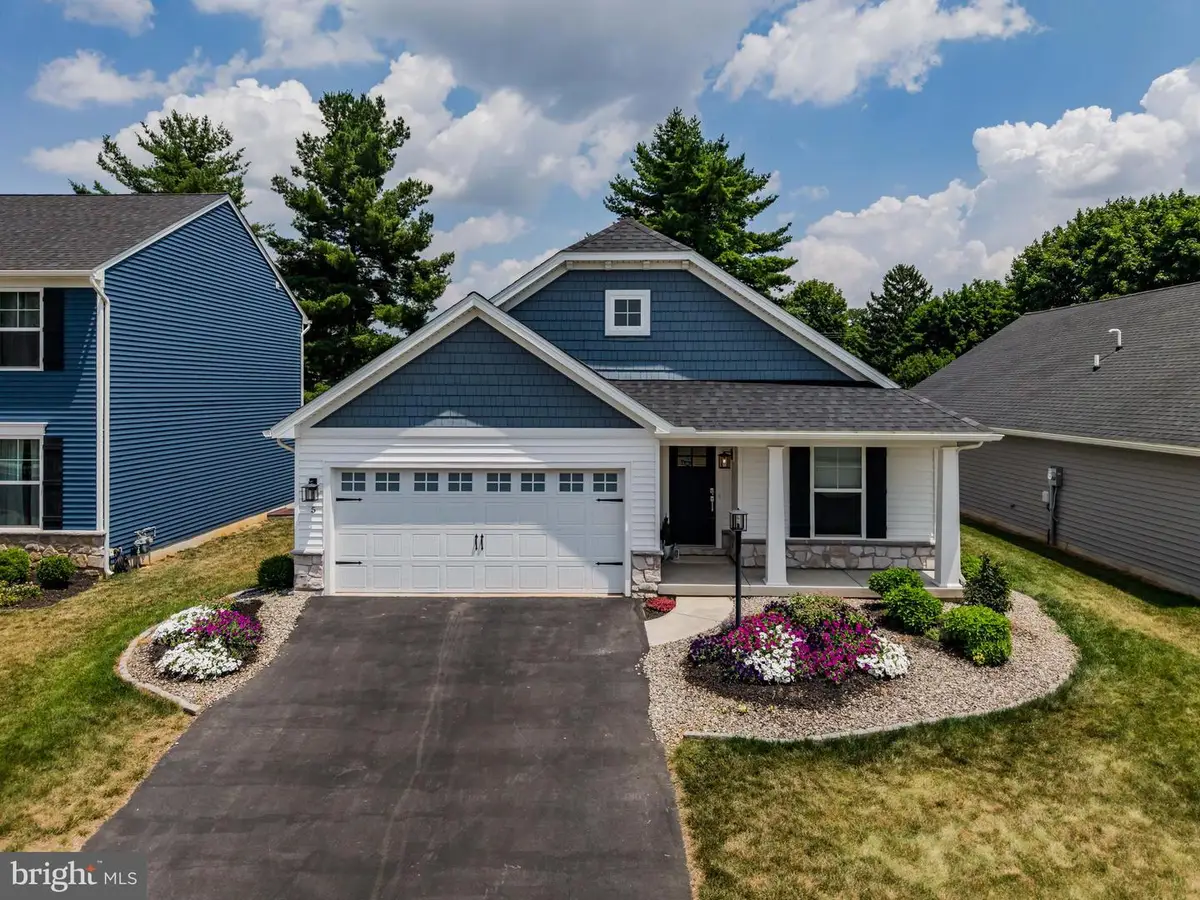 5 Shillington Lane, Carlisle, PA 17013 - #1