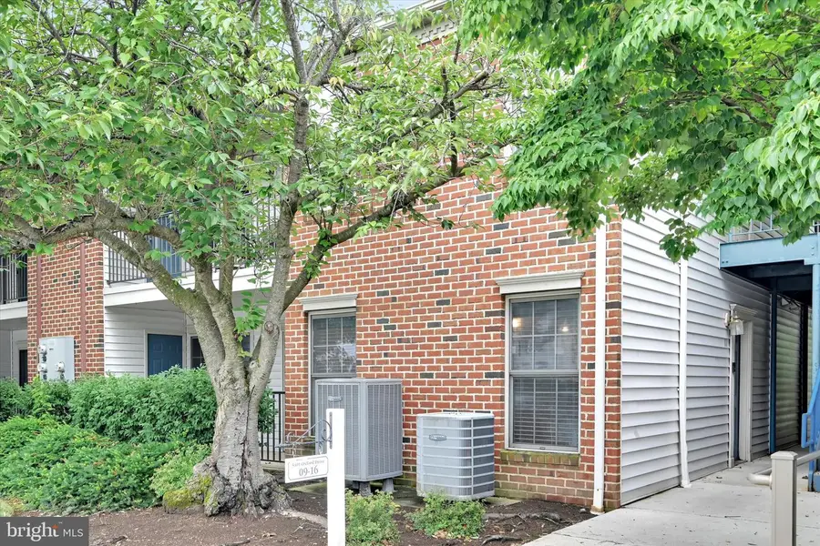 5401 Oxford Dr #11, Mechanicsburg, PA 17055 - #3