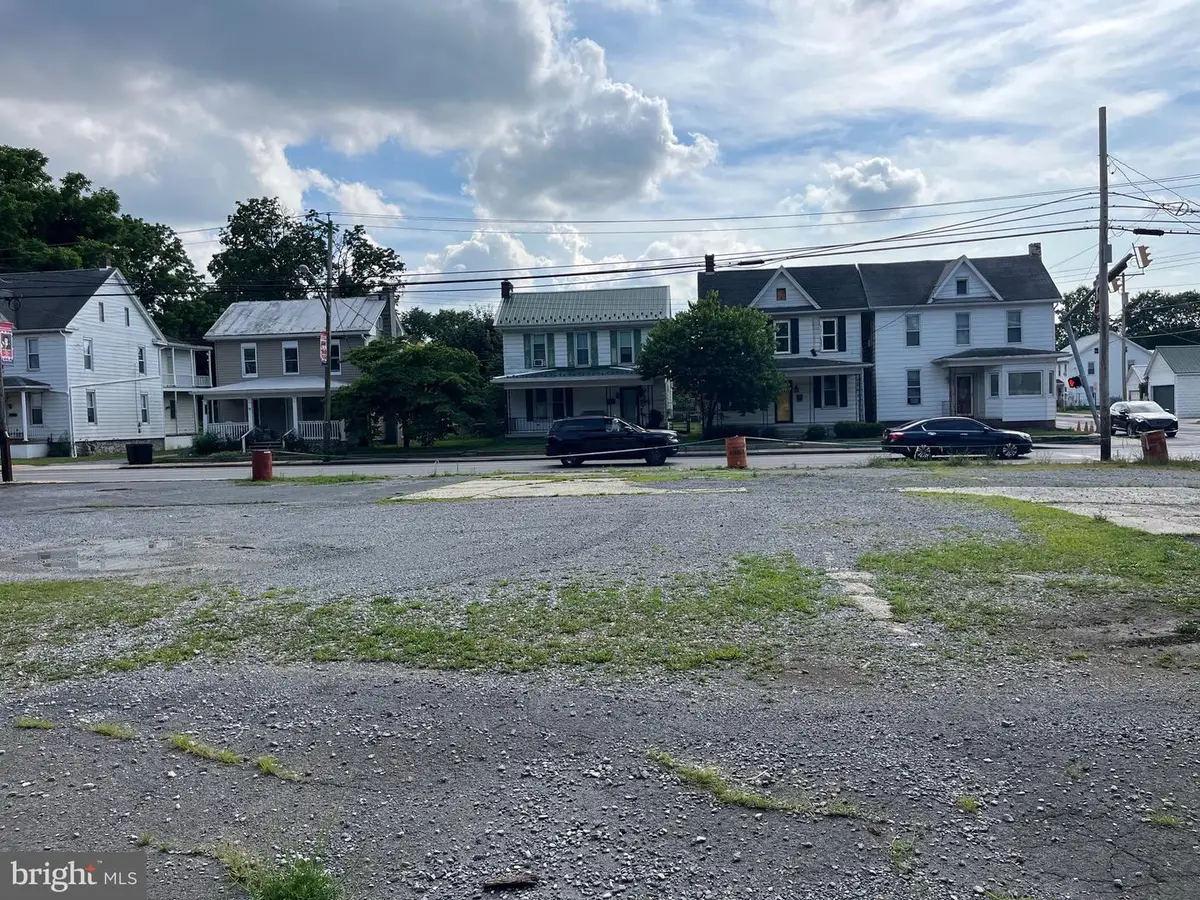 101 Fayette, Shippensburg, PA 17257 - #1