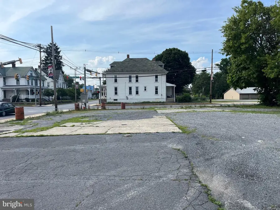 101 Fayette, Shippensburg, PA 17257 - #3