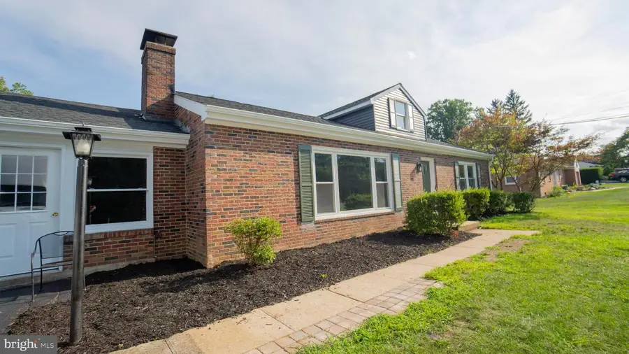 926 Valley Rd, Enola, PA 17025 - #2