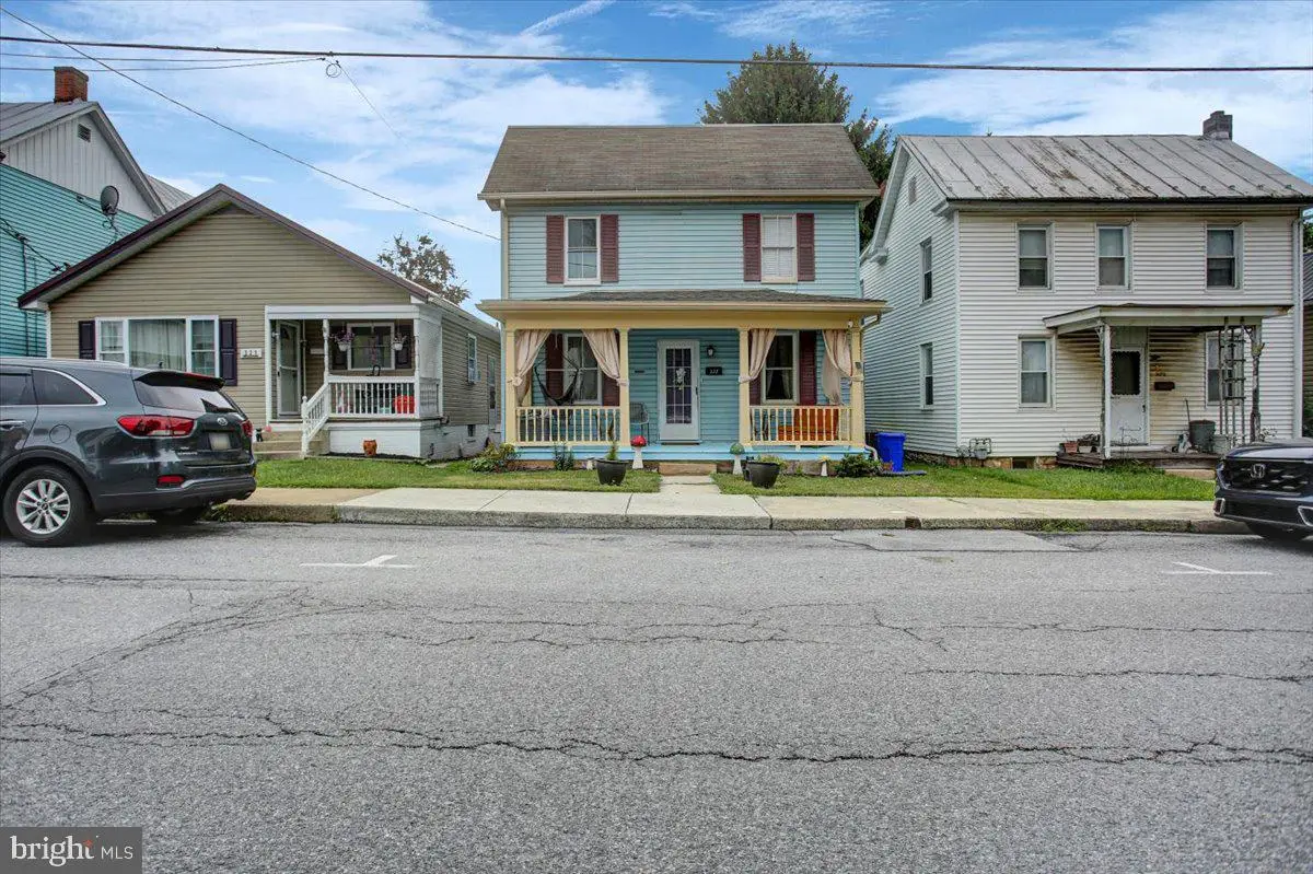 323 E Garfield Street, Shippensburg, PA 17257 - #1