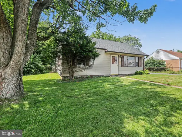 12 Birch St, MECHANICSBURG, PA 17050