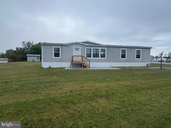 39 Maizefield Drive, SHIPPENSBURG, PA 17257