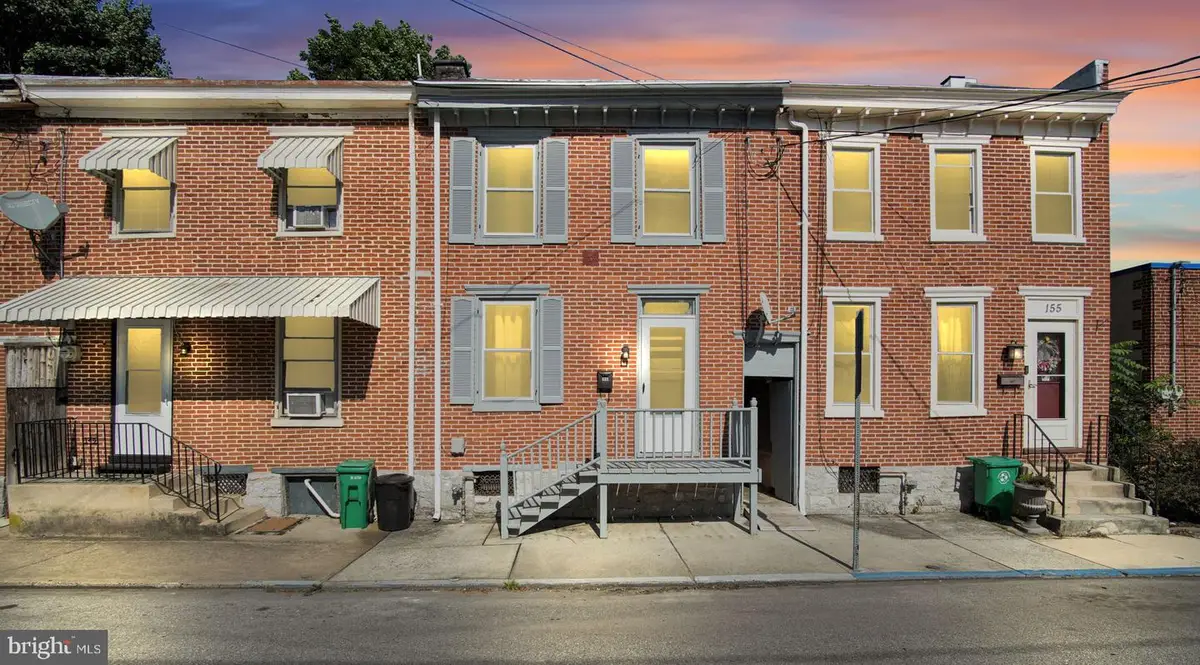 151 S East St, Carlisle, PA 17013 - #1