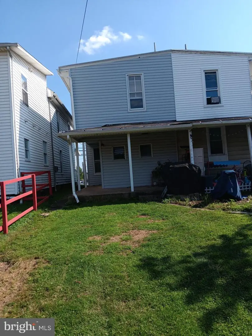 2128 Market St, Camp Hill, PA 17011 - #3