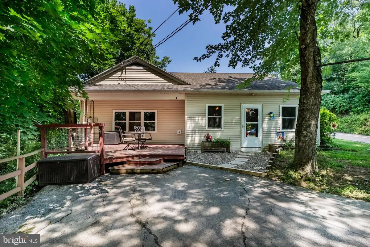 69 Pine Hill Rd, Enola, PA 17025 - #1