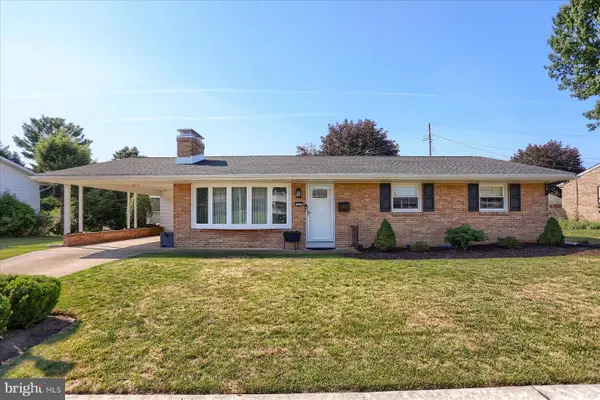 212 W Courtland Avenue, SHIREMANSTOWN, PA 17011
