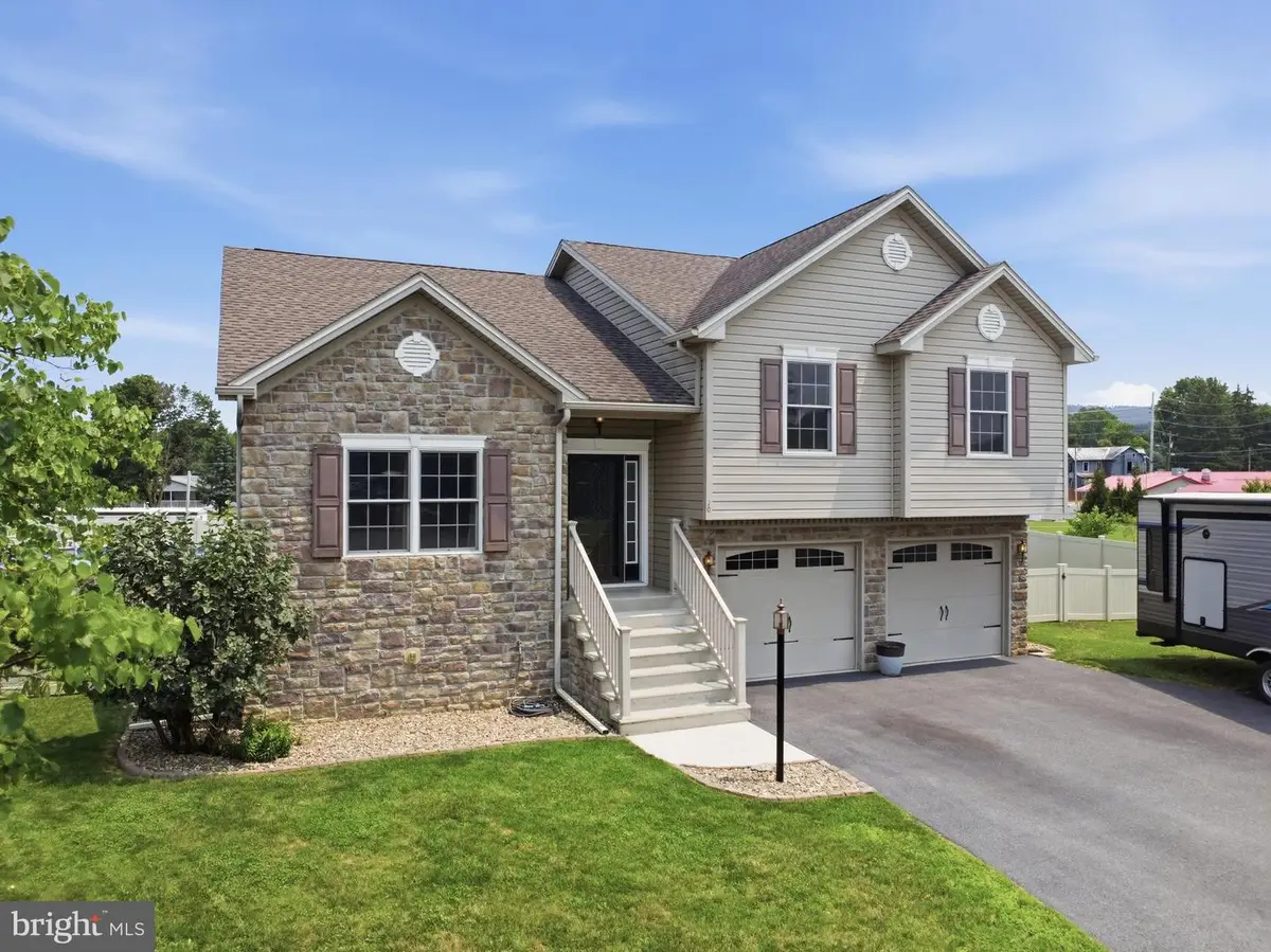 20 Colton Dr, Shippensburg, PA 17257 - #1