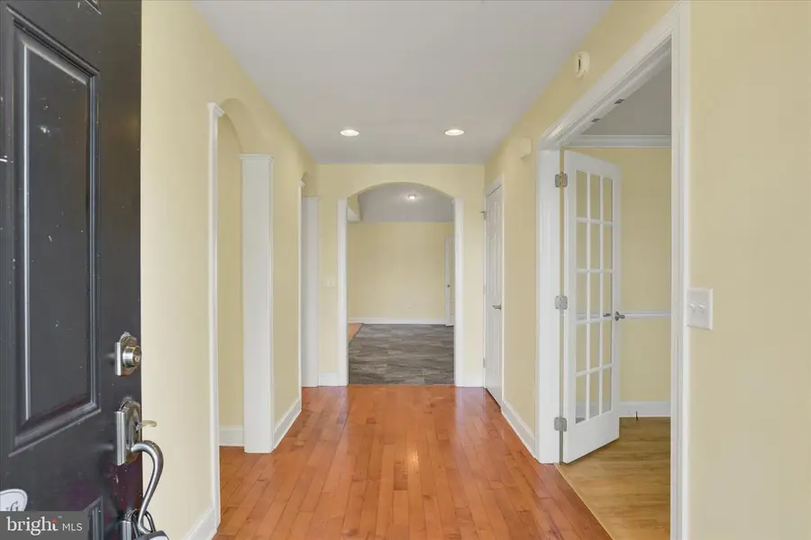807 Genevieve Dr, Mechanicsburg, PA 17055 - #3