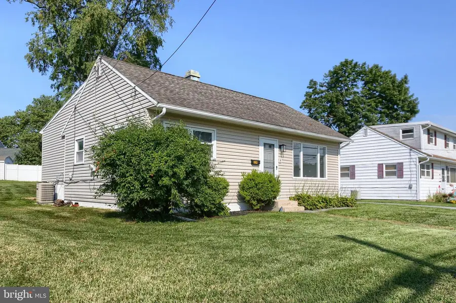 204 S Locust Street, Camp Hill, PA 17001 - #3
