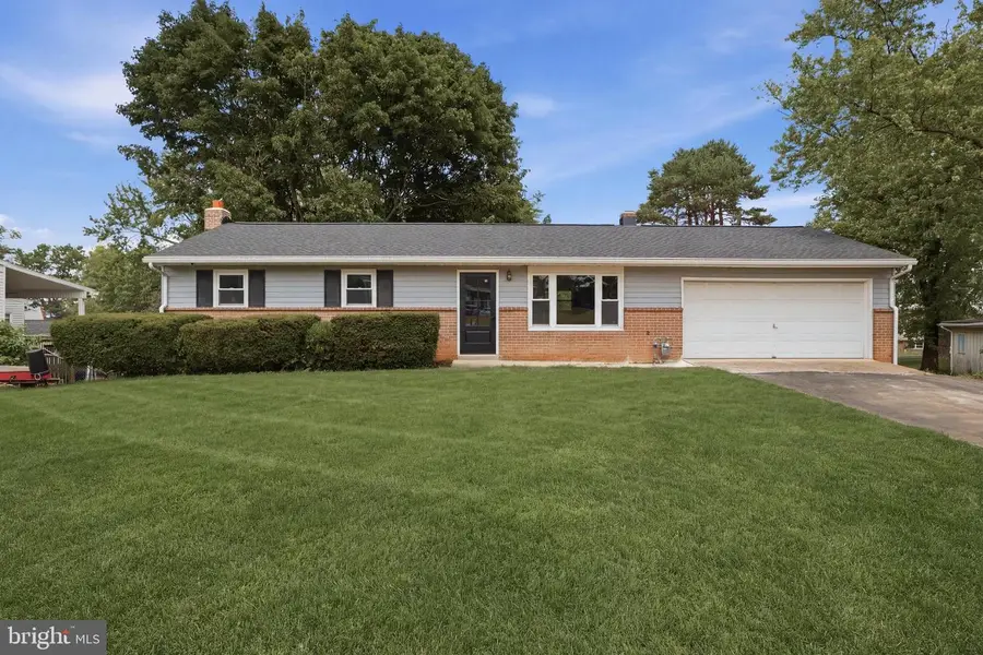 5013 Lenker St, Mechanicsburg, PA 17050 - #2
