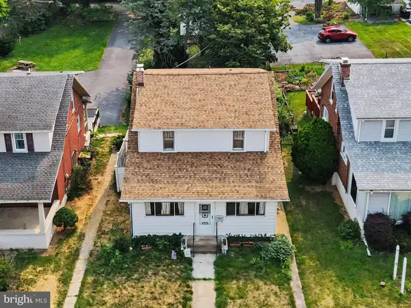 145 S 32nd St, CAMP HILL, PA 17011
