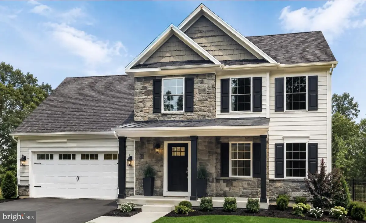 2 Stream Dr, Carlisle, PA 17013 - #1