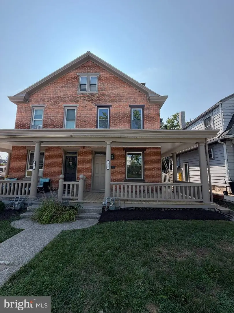 502 N College St, Carlisle, PA 17013 - #1