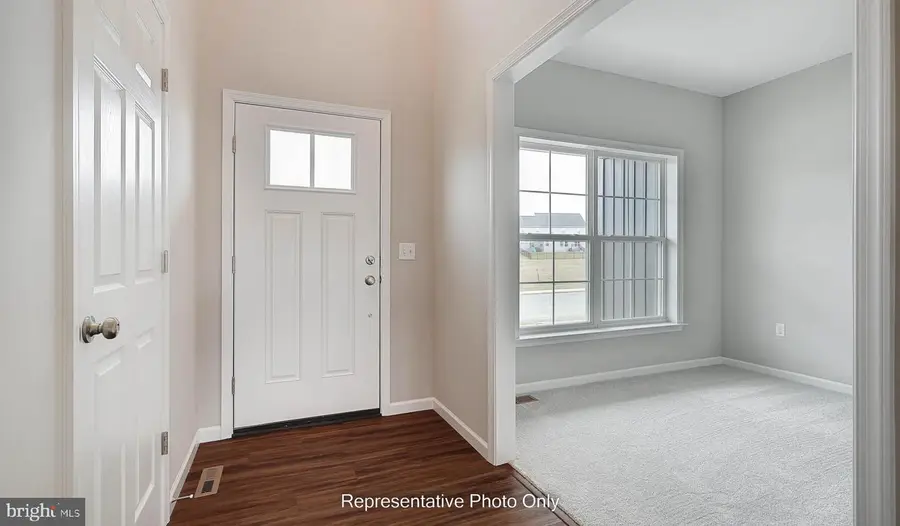 503 Charleston Dr, Mechanicsburg, PA 17055 - #3