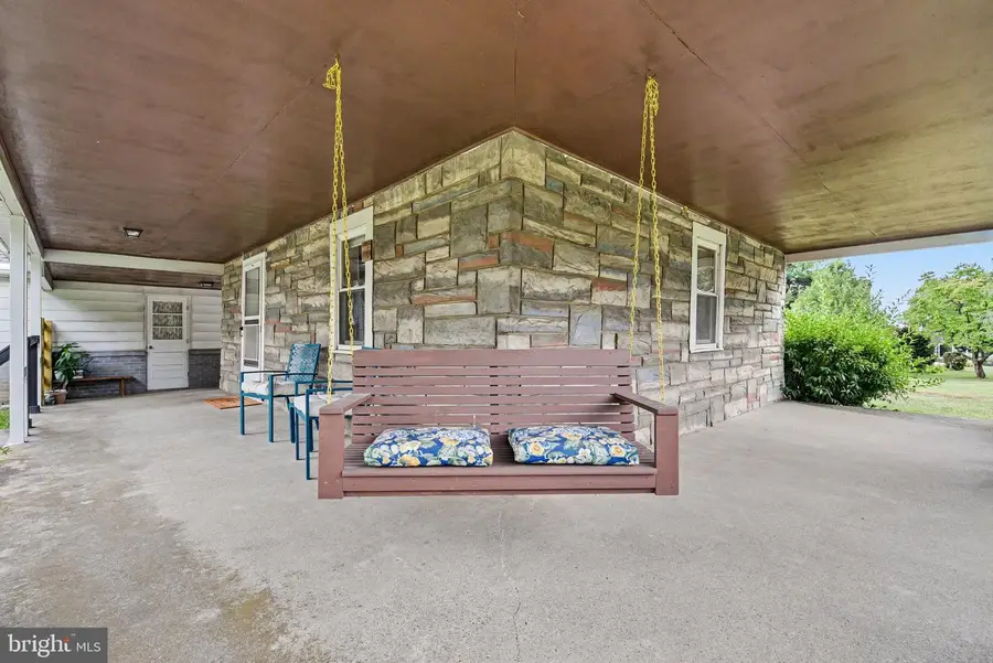 1422 Walnut Bottom Rd, Carlisle, PA 17015 - #3