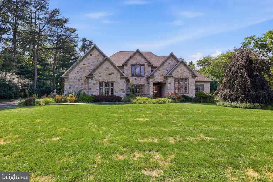 1945 Monterey Dr, Mechanicsburg, PA 17050 - #2