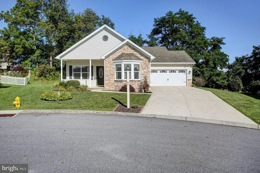 47 Colonial Ct, Shippensburg, PA 17257 - #2