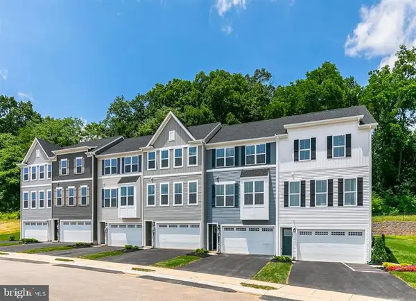 27 Rail Yard Dr, ENOLA, PA 17025