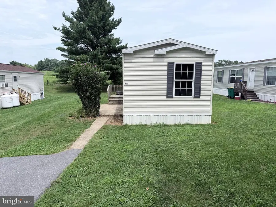 901 S Spring Garden St #lot 37, Carlisle, PA 17015 - #2