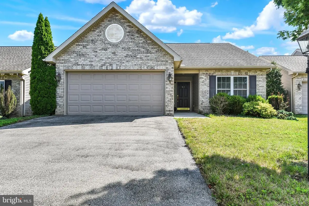 63 Keswick Dr, Mechanicsburg, PA 17050 - #1