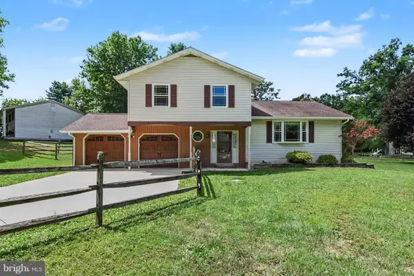 1142 Petersburg Rd, BOILING SPRINGS, PA 17007