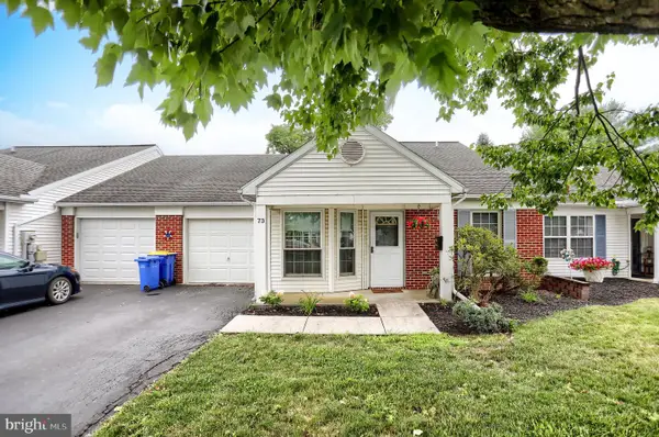 73 Greenspring Dr, MECHANICSBURG, PA 17050