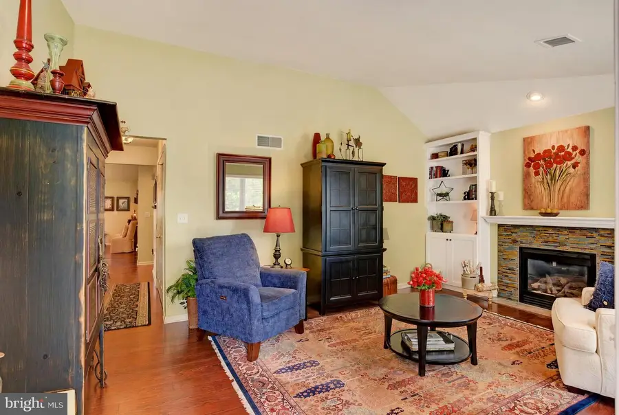 39 Burwick Dr, Mechanicsburg, PA 17050 - #3