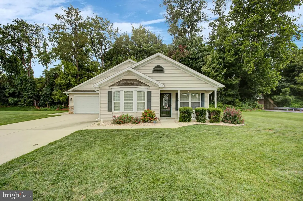 101 Colonial Ct, Shippensburg, PA 17257 - #1